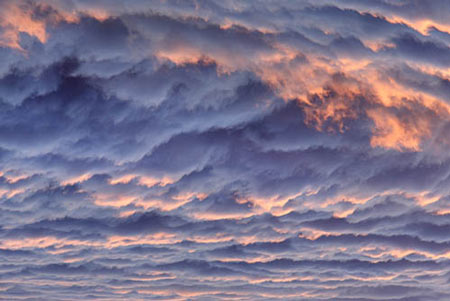 foto de Nubes de mar. Nubes bajas en la isla de La Palma.