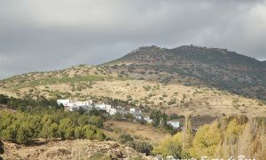 Foto panorámica de la aldea de la Rambla de Agua en la Sierra de Baza (Granada)